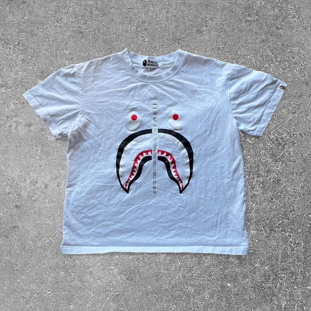 A Bathing Ape BAPE Shark Face Zipper Graphic T-Shirt White Mens XL
